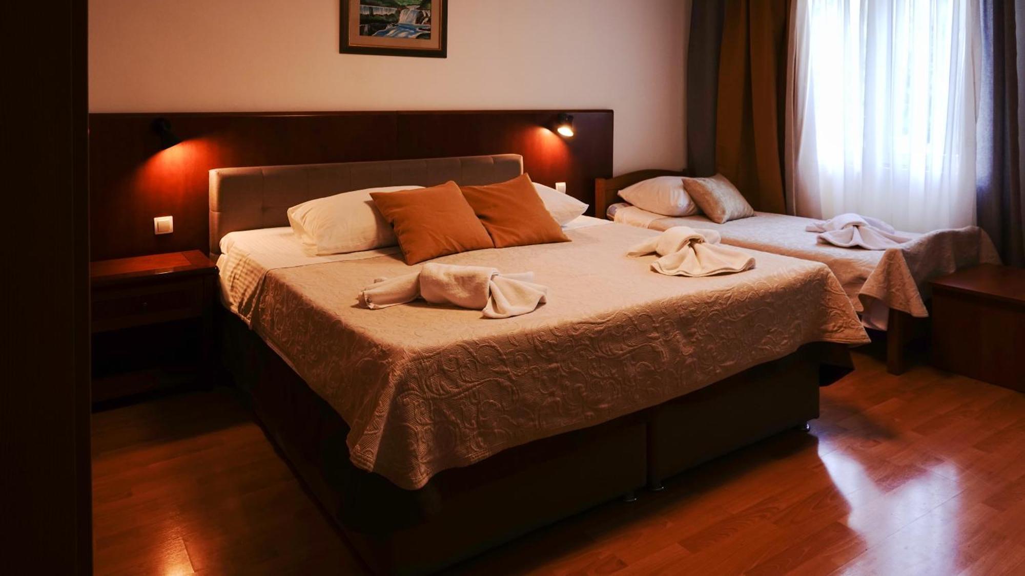 Visovac Rooms And Breakfast Skradin Exterior photo